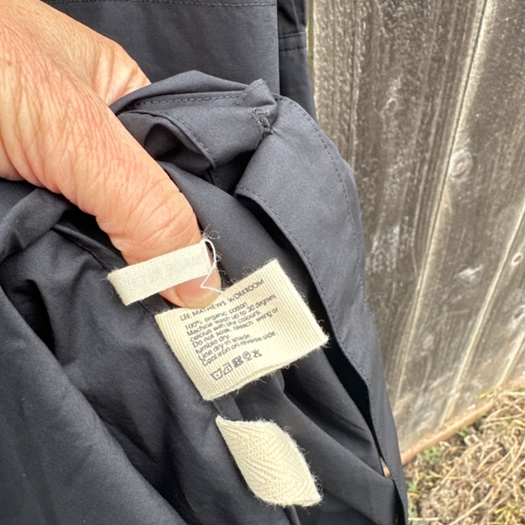 Lee Mathews Workroom Size 3 (Large, Size 8) - Picture 9 of 11